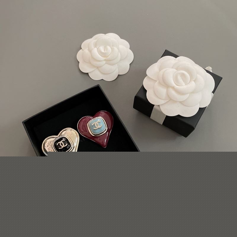 Ch*el brooches